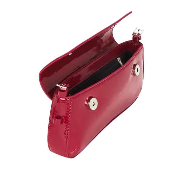 $108 REVOLVE Kali Red Patent FauxLeather Handbag - Picture 4 of 5